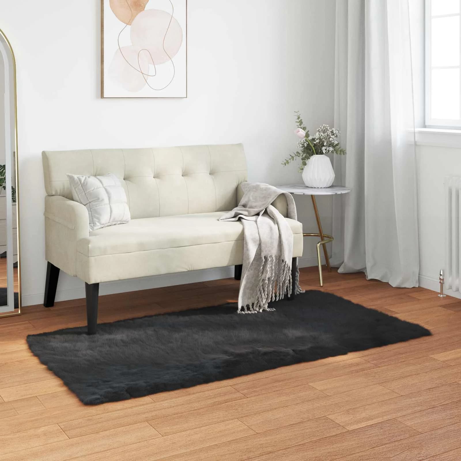 Preproga iz umetnega ovčjega krzna TAFALLA Črna 80 x 150 cm