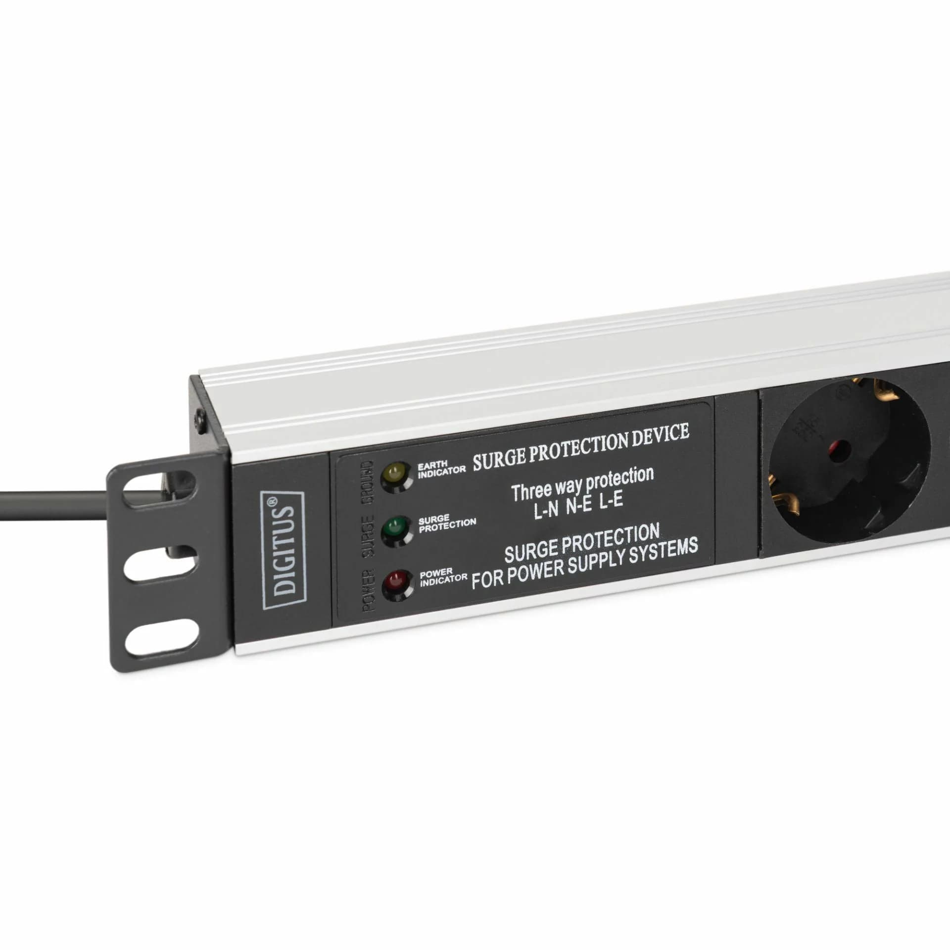 Digitus Digitus razdelilec rack 7x250V ALU prenapetostna zaščita filter DN-95441 Razdelilci 220V