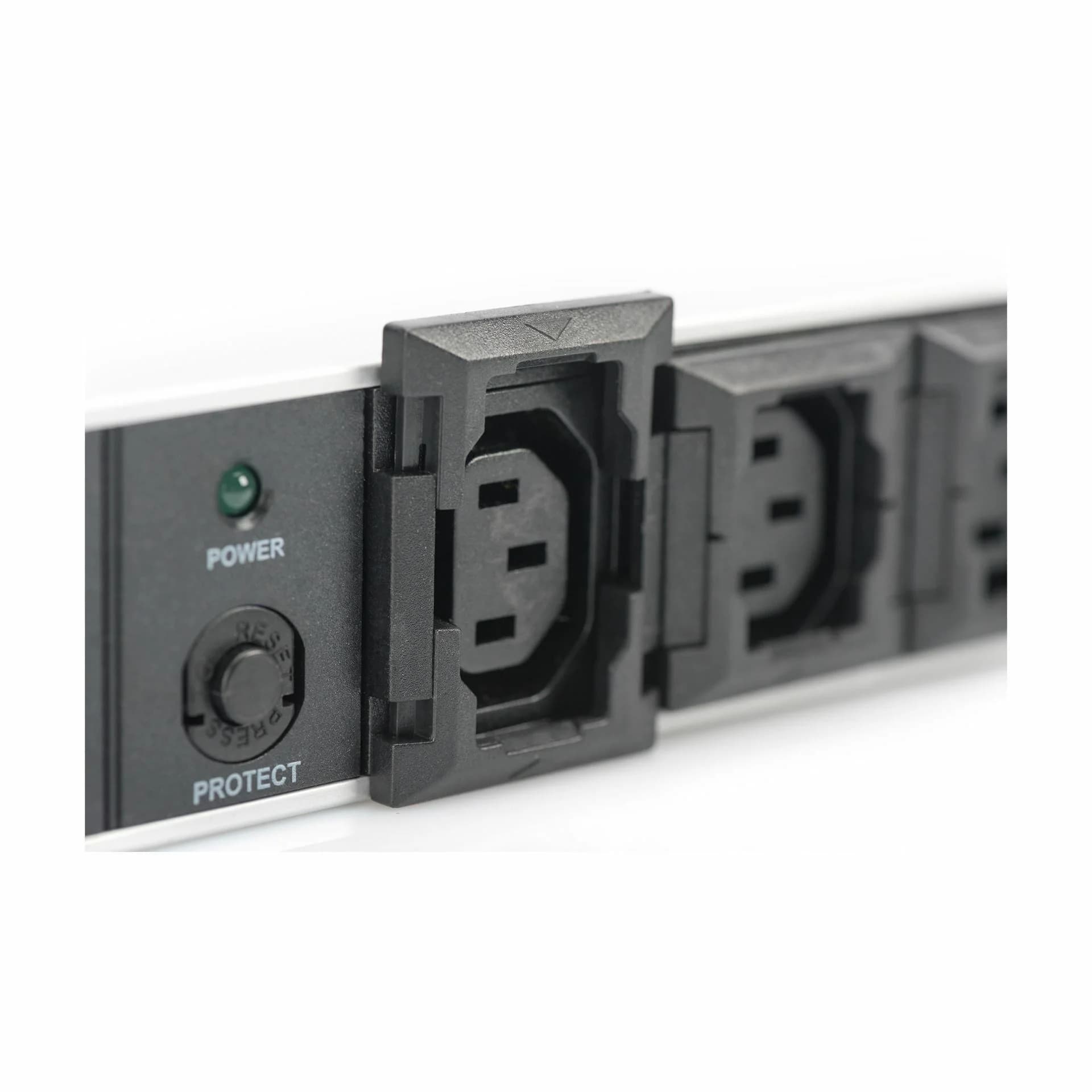 Digitus Digitus razdelilec rack 10xEuro C13 ALU UPS črno/siv prenapetostna zašč DN-95404 Razdelilci 220V